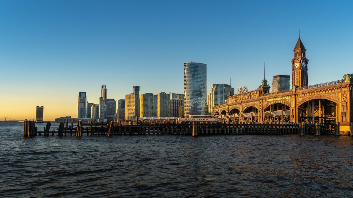 Moving to Hoboken, New Jersey - The Complete Guide