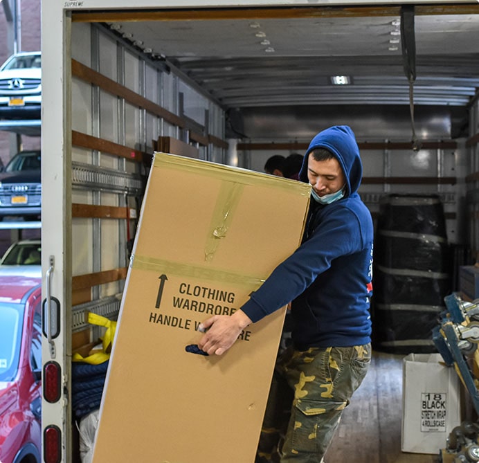 Benefits of Renting Plastic Moving Bins Benefits of Renting Plastic Moving Bins