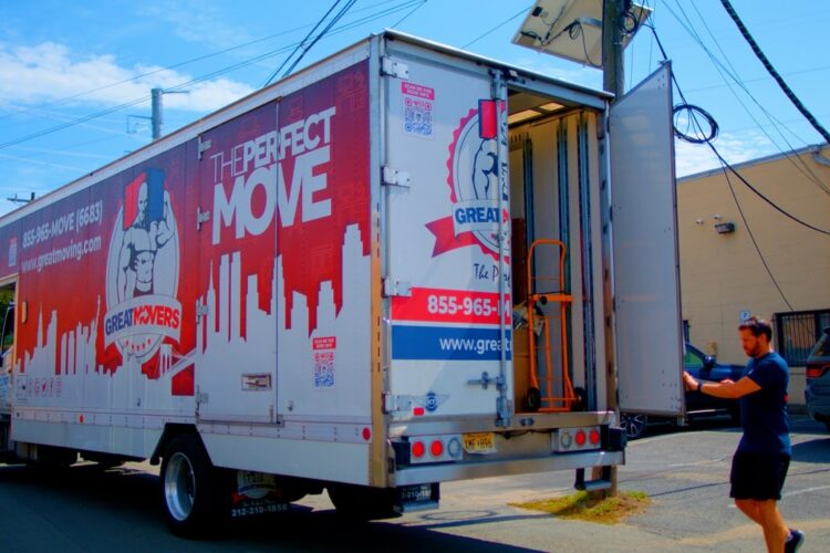 How to Hire the Right Movers for Your NJ Move